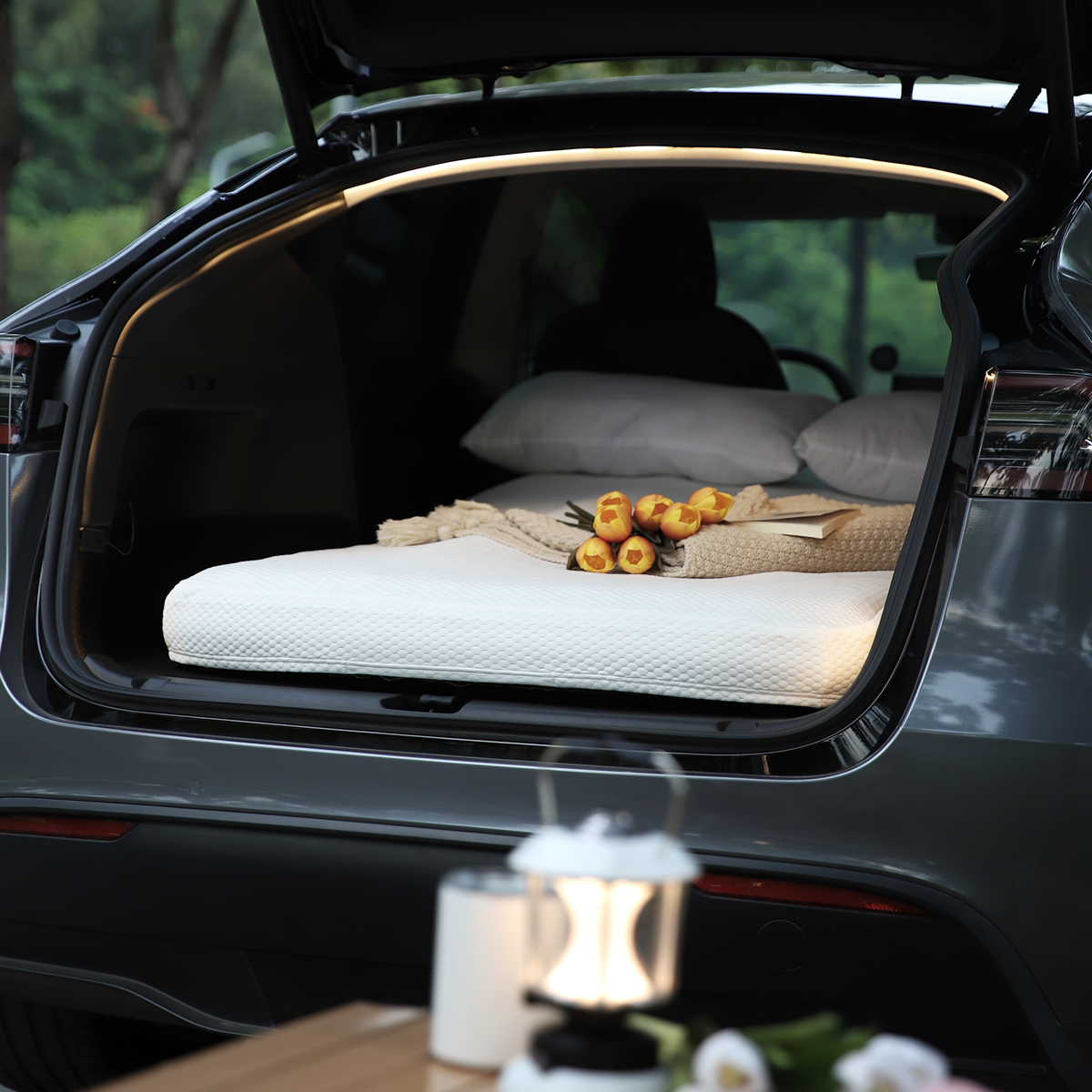 TPARTS 21-24年Model Y/煥新版Model Y Juniper 智能感應前/後行李箱雙色氛圍燈