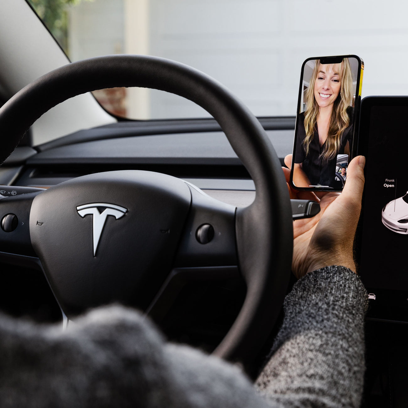 MODUFY Front MagSafe Charger for Tesla Model3 & ModelY