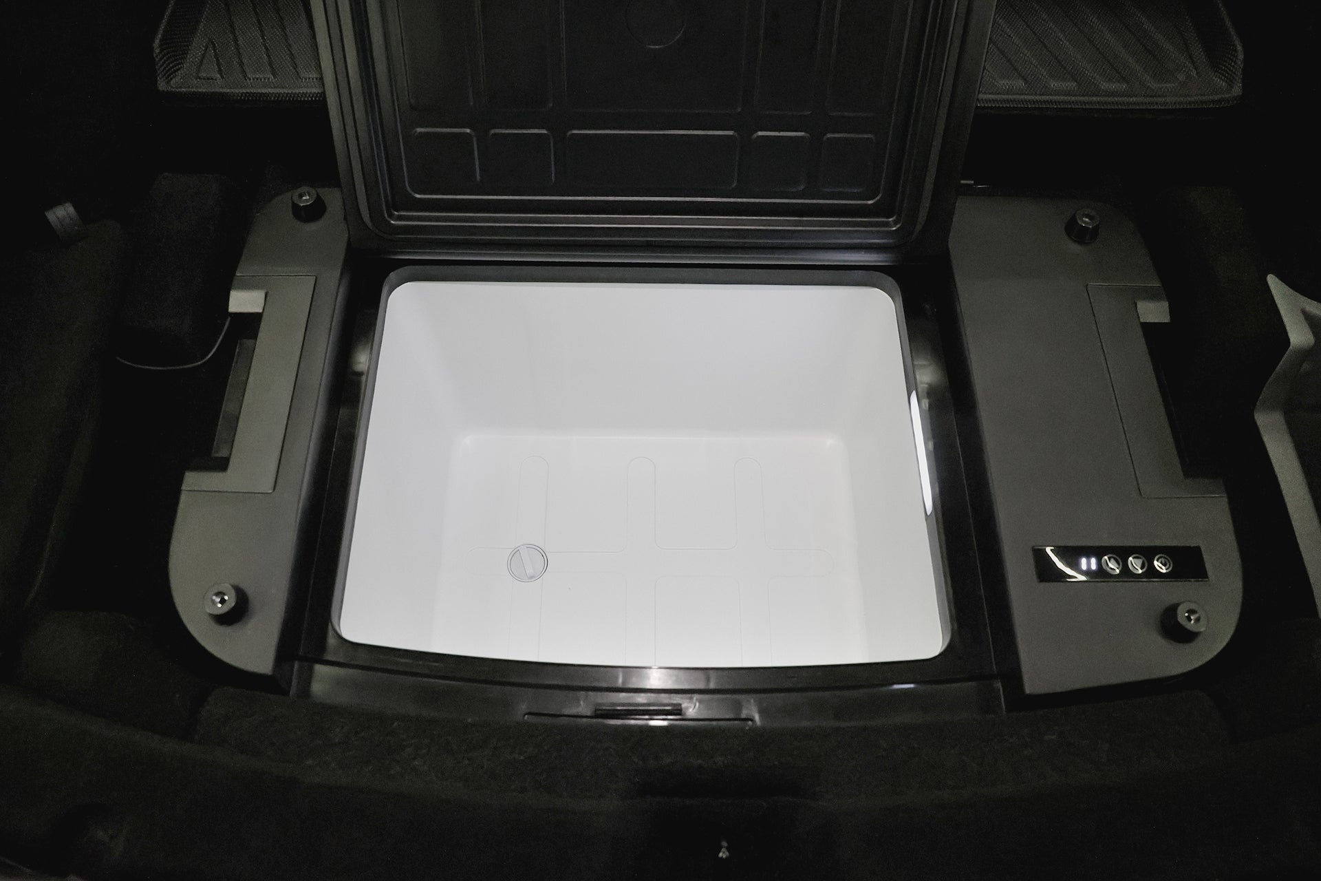 JOWUA Type-C & 點菸器 雙軌車用行動冰箱 (Model Y全車系)