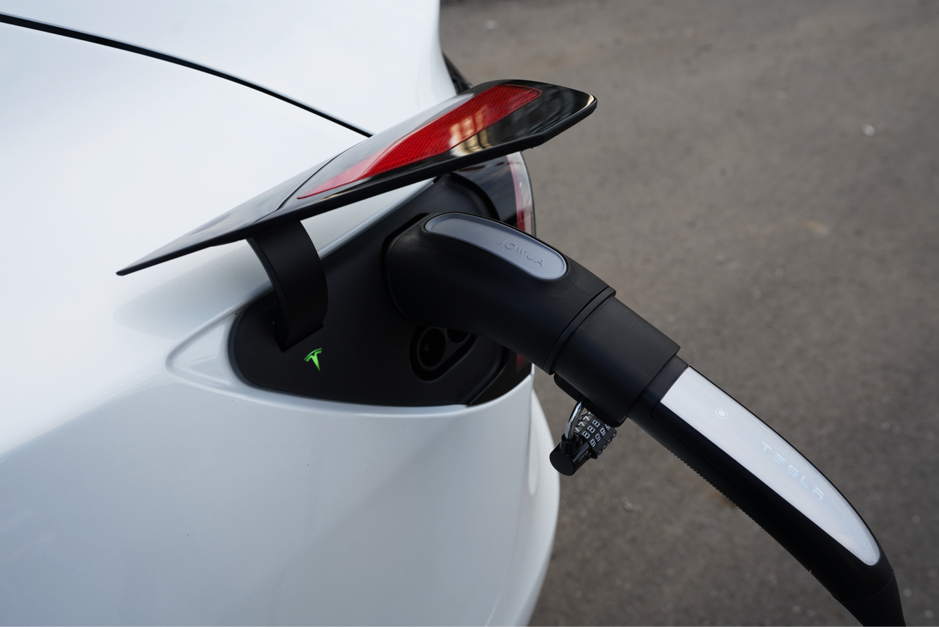 Jowua TPC(NACS) to CCS2-AC (TYPE2) 轉接頭