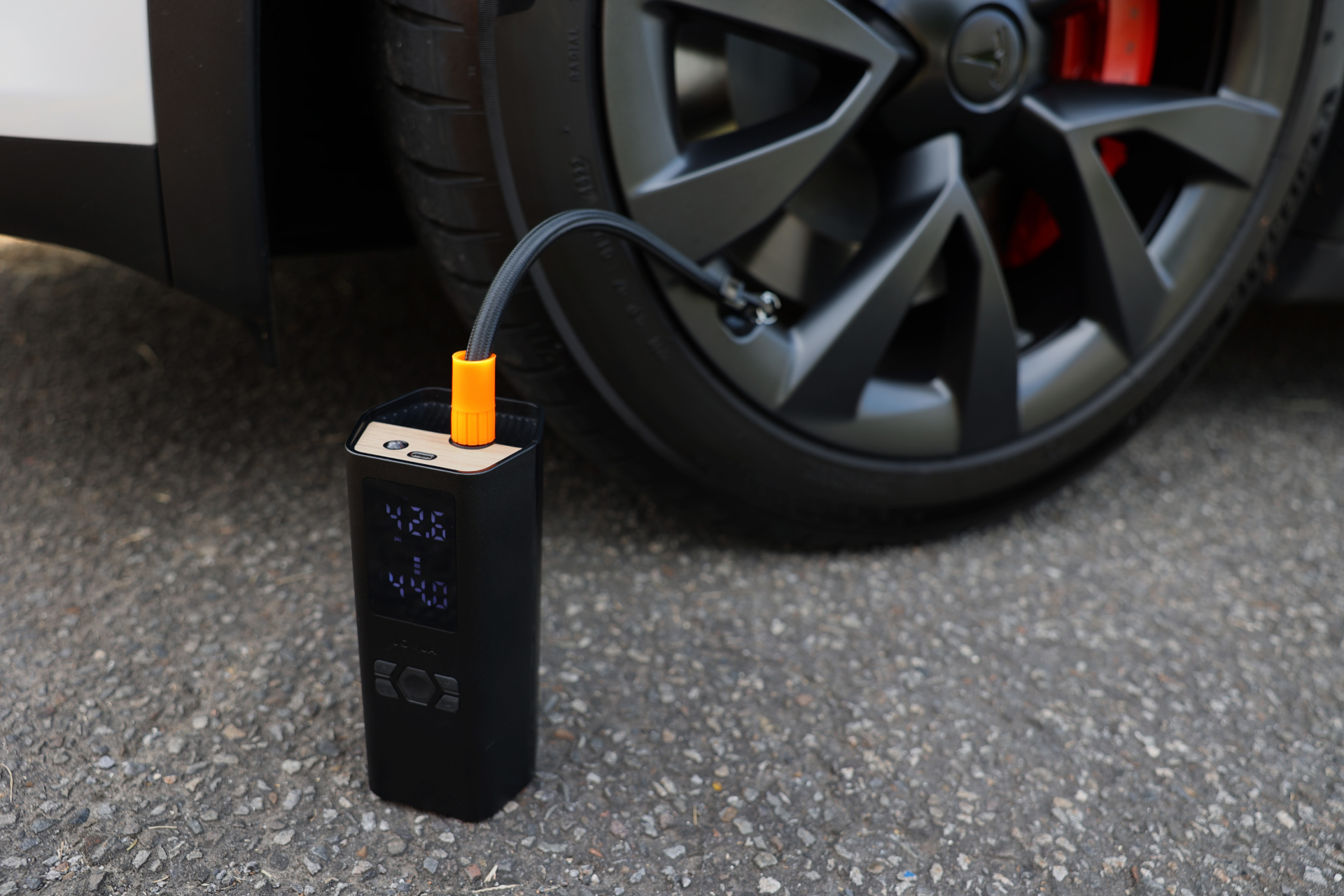 JOWUA 100W 雙快充打氣機